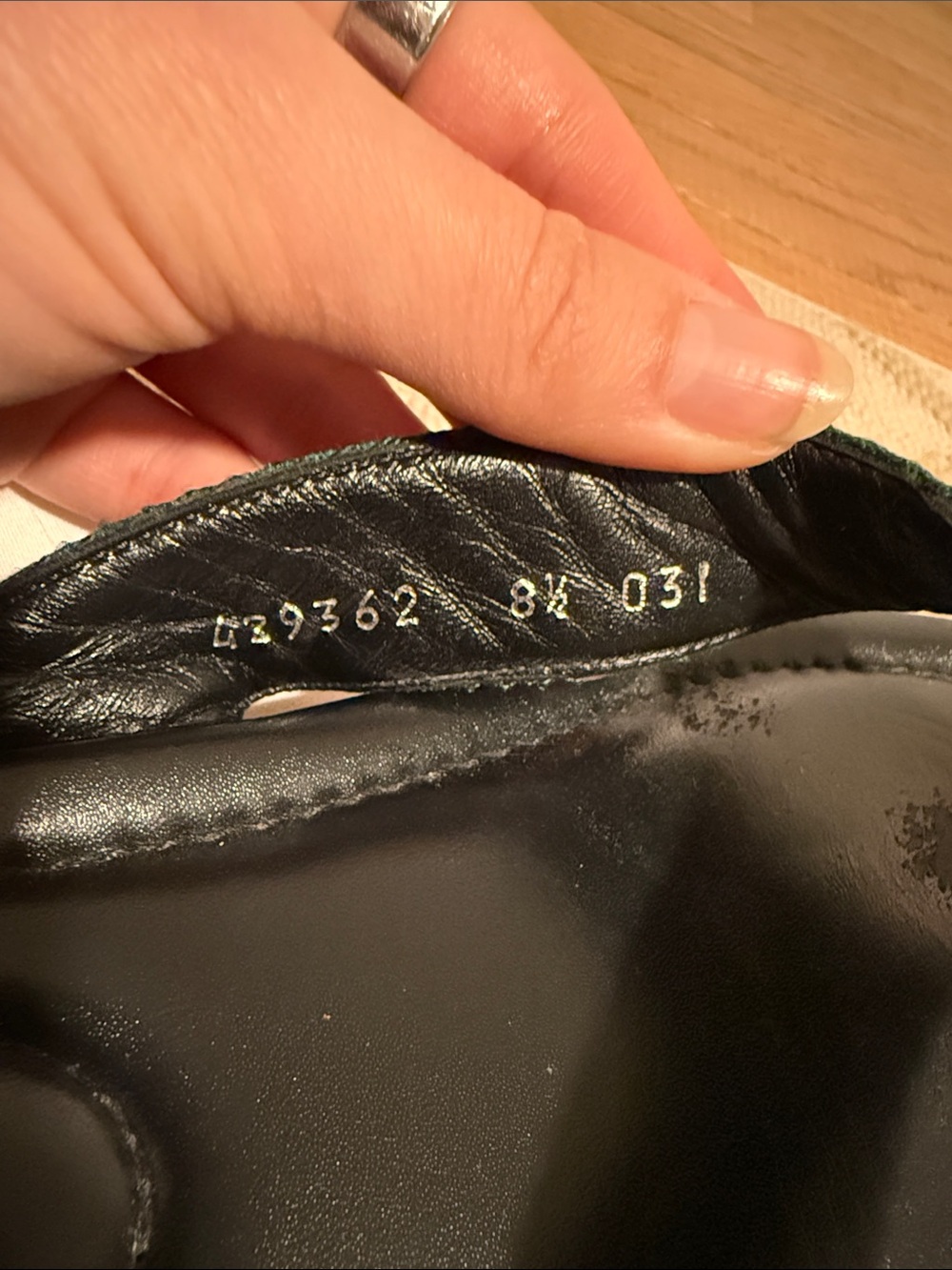 Men’s Gucci Sandals - Picture 6 of 7